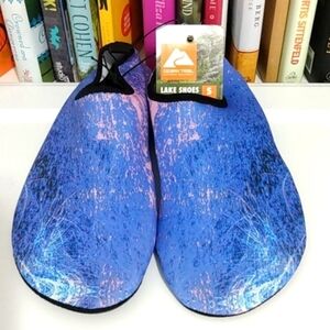 OZARK TRAIL WATER SHOES Pull-On Non-Slip Flexible Pool Shoes SIZE 8 NWT